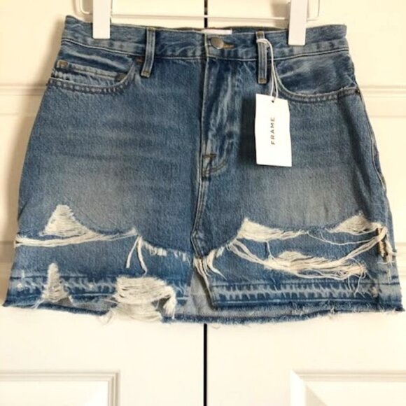 NWT FRAME Alameda Le Mini Jean Skirt Distressed Split Release Hem XS MSRP $195 - Picture 3 of 5